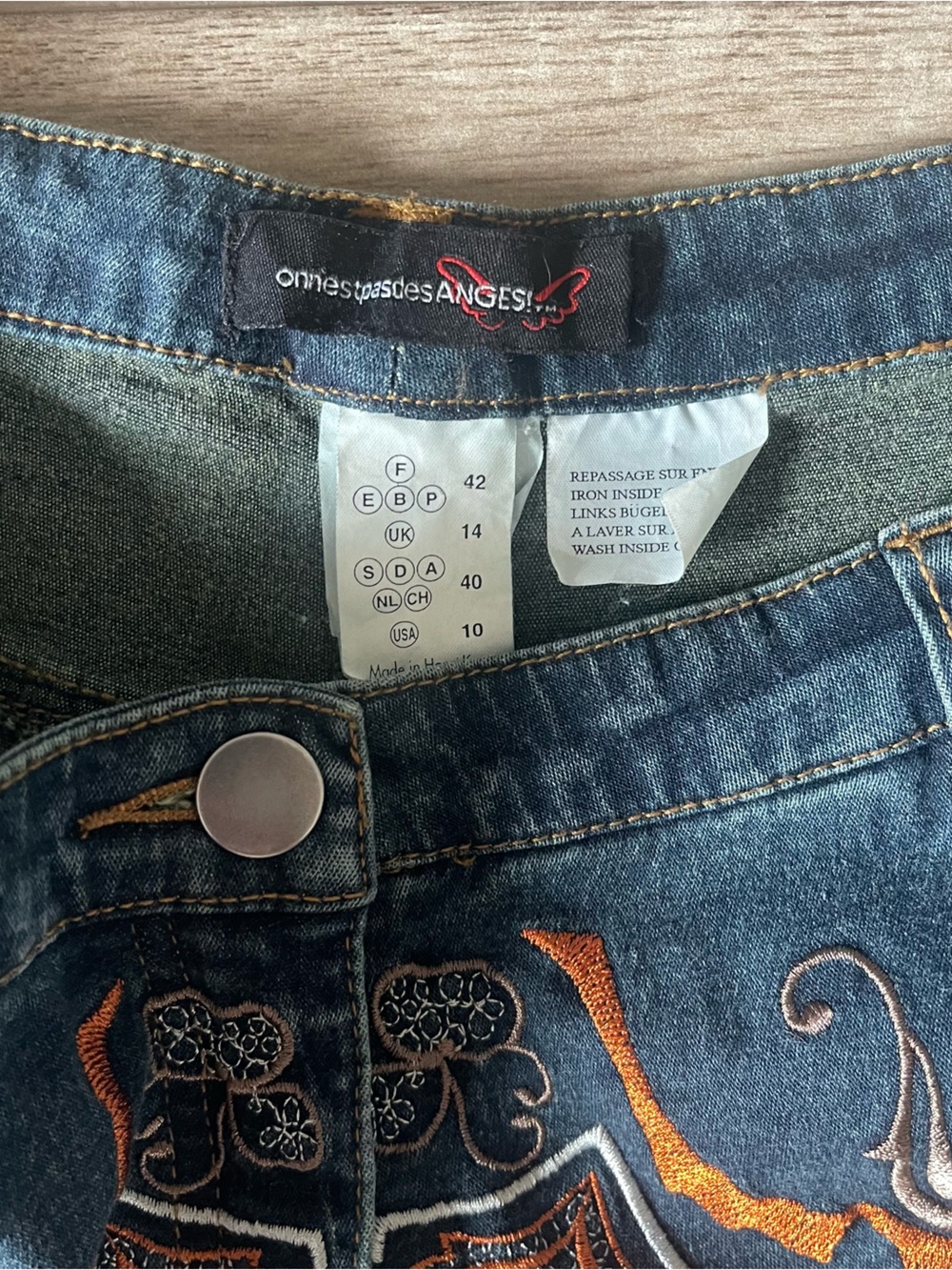 Vintage Y2k Western Embroidered Sand Wash Flare Jeans View 4